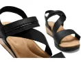 Clarks Kacha Wave сандалии на низком клине из мягкой кожи и контрастными ремешками