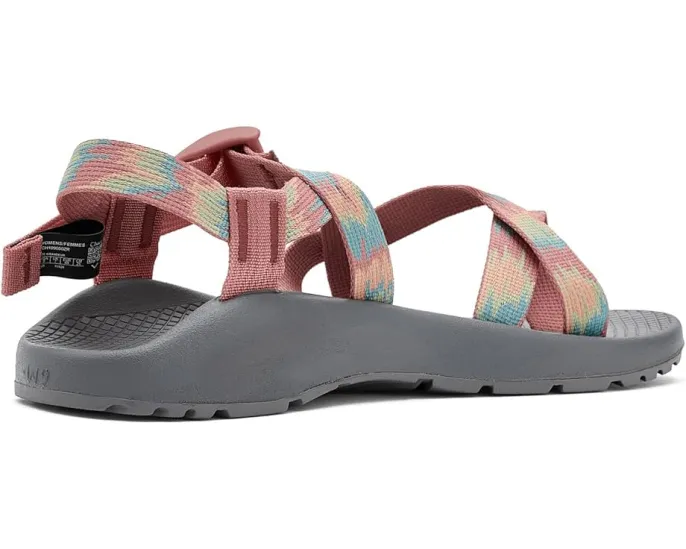 Сандалии Chaco Z2 Classic с регулируемыми ремешками и стелькой LUVSEAT