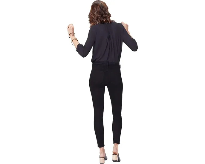 Джинсы NYDJ Ami Skinny с технологией Lift Tuck и облегающим кроем в черном цвете