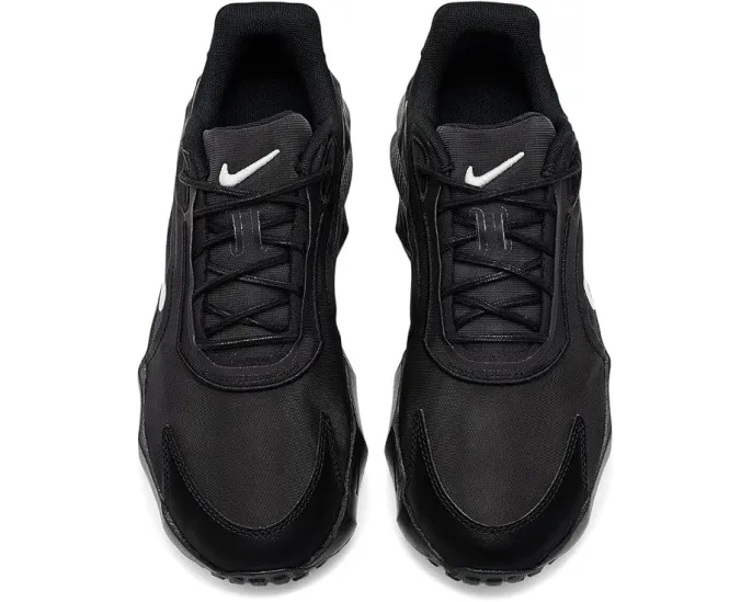 Кроссовки Nike Aura Edge Black/Summit White/Black