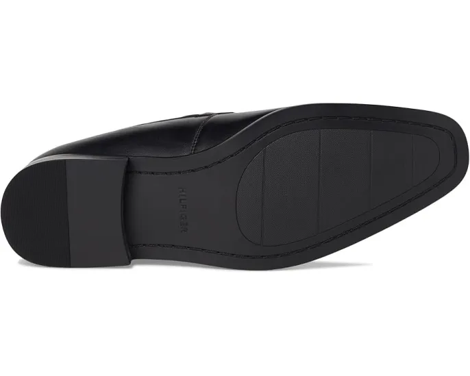 Мокасины Tommy Hilfiger Shovan с удобной стелькой и металлическим украшением