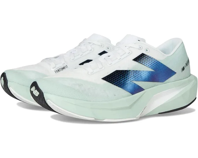 Беговые кроссовки New Balance FuelCell Rebel v4 с пеной FuelCell и светоотражающими элементами