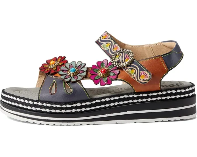 Босоножки Laga на платформе с цепочками и стразами