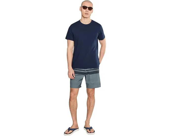 Шорты для серфинга Quiksilver Surfsilk Street-Trunk 18 из переработанного полиэстера