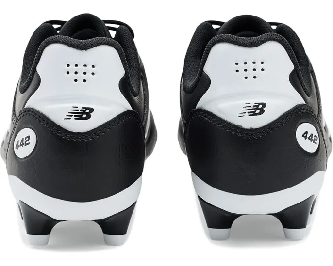 Бутсы футбольные New Balance 442 Team Fg V3 с кожаным верхом черные