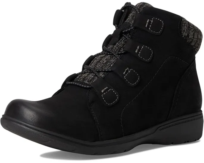 Высокие ботинки Clarks Carleigh Jade из нубука с удобной стелькой