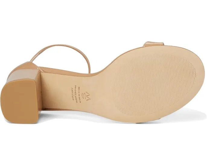 Босоножки Nudist Block 75 на шпильке с ремешком от Stuart Weitzman