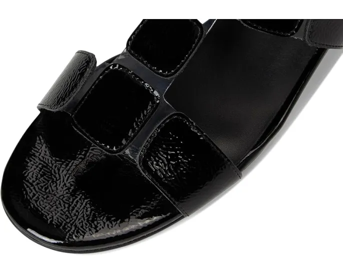 Босоножки Vaneli Hatty на платформе с открытым мысом