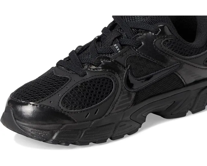 Детские кроссовки Nike V5 RNR с эластичными шнурками и пеной