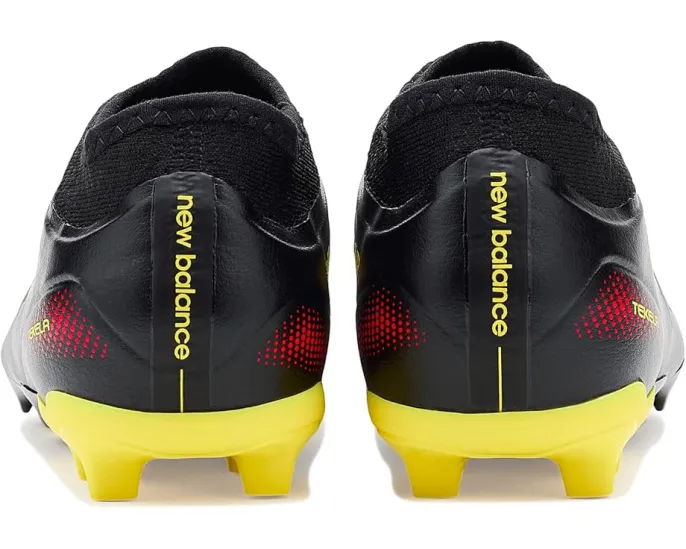 Детские бутсы для футбола Tekela Team Low FG V5 от New Balance Kids