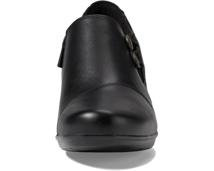 Ботильоны Clarks Emslie Warren на каблуке с декоративной металлической фурнитурой
