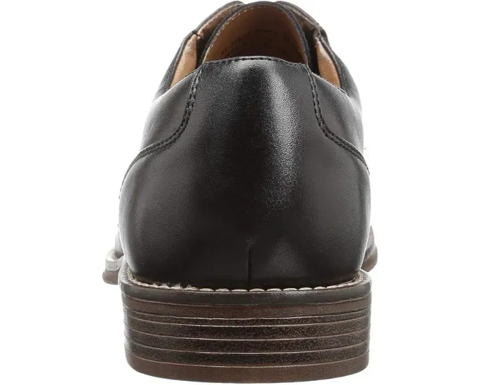 Кроссовки Dockers Fairway с искусственной кожей и амортизирующей стелькой