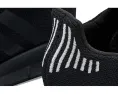 Беговые кроссовки Adidas Swift Run с текстильным верхом