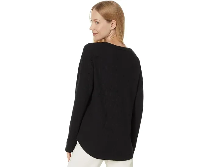 Топ Lilla P Rounded Hem Split Neck с разрезом на горловине и длинными рукавами