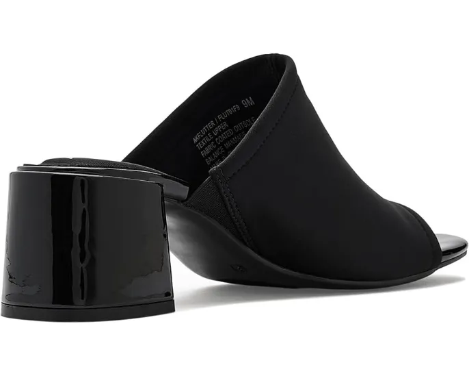 Сандалии Anne Klein Flutter на устойчивом квадратном каблуке