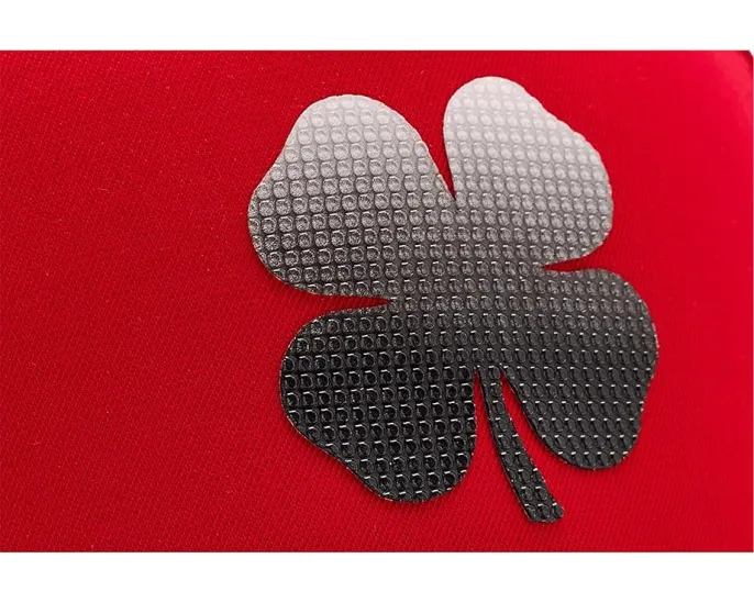 Кепка Vanish 3 с регулируемой посадкой и премиальным полиэстером Black Clover