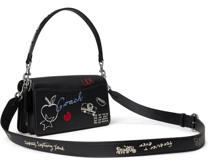 Сумка через плечо COACH Tabby 26 With Sketch Print с рукописным принтом