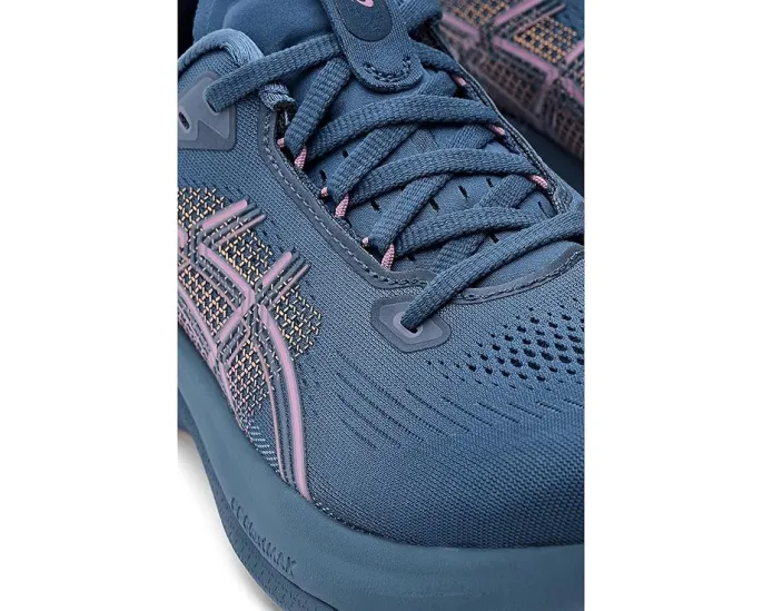Кроссовки беговые ASICS GEL-Kayano 33 с технологией FF BLAST PLUS