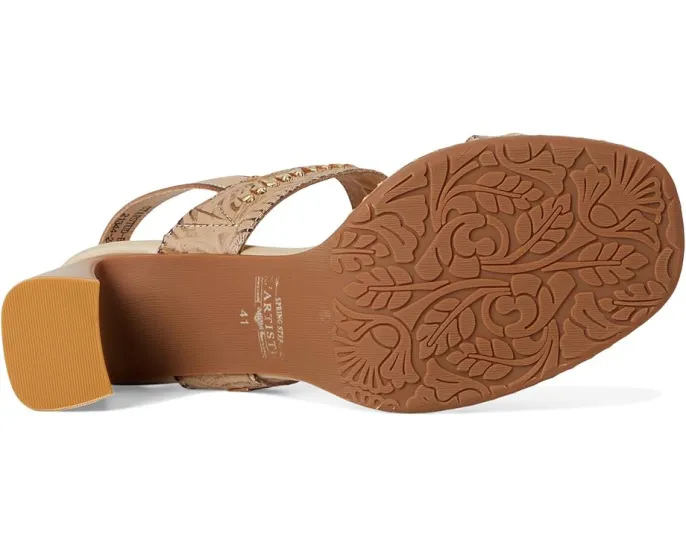 Сандалии L'Artiste by Spring Step Starstud с металлическими акцентами и массивным каблуком