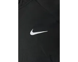 Беговая куртка Nike Stride Repel с защитой от УФ и водоотталкивающим покрытием