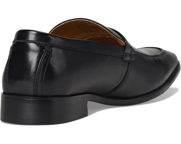 Мокасины Tommy Hilfiger Shovan с удобной стелькой и металлическим украшением