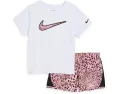 Комплект Nike из футболки и шорт Tempo для детей