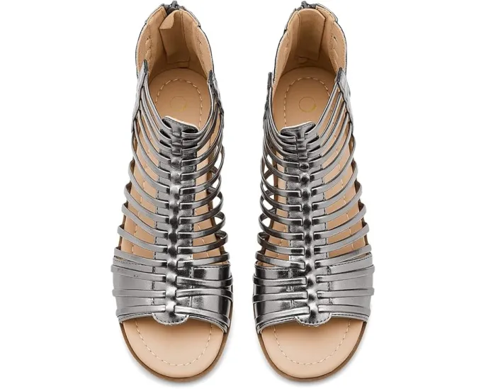 Journee Collection Сандалии Delilah на низком клине с комфортной пеной Comfort Foam™