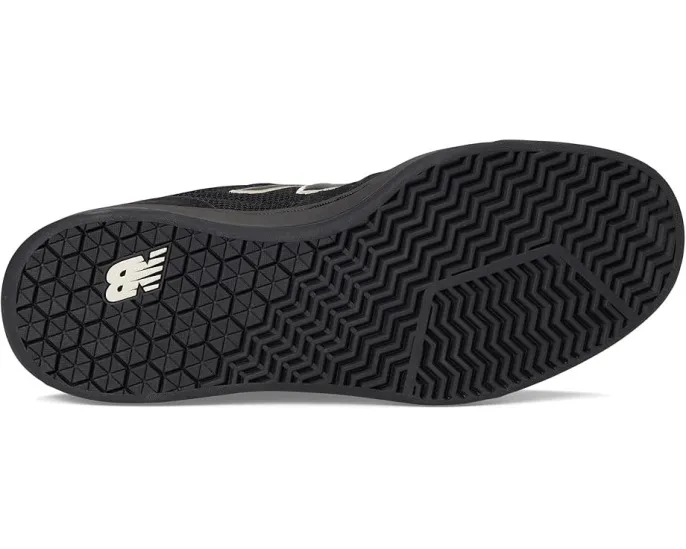 Кроссовки New Balance 440 с замшевым верхом и технологией амортизации