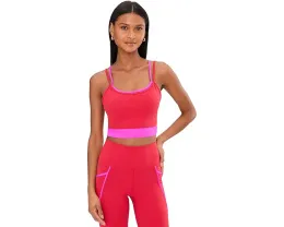 Кроп-топ Vinny от Beach Riot с регулируемыми бретелями и влагоотводящей тканью