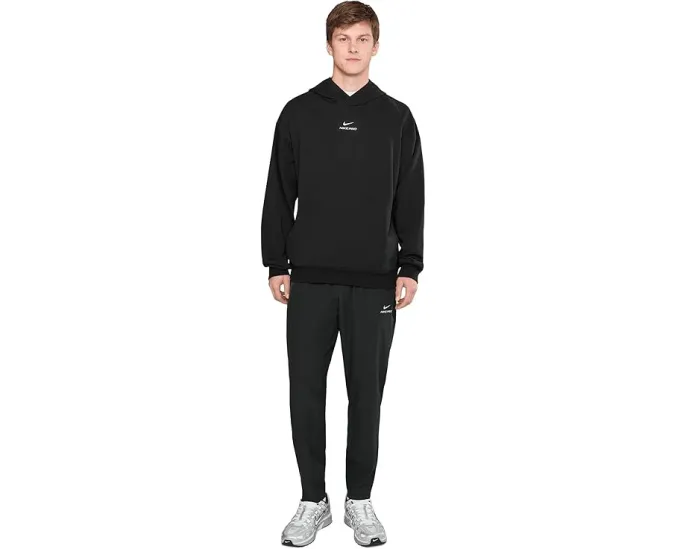 Толстовка Nike Pro Training Dri-FIT Mid Layer с капюшоном и скрытым карманом