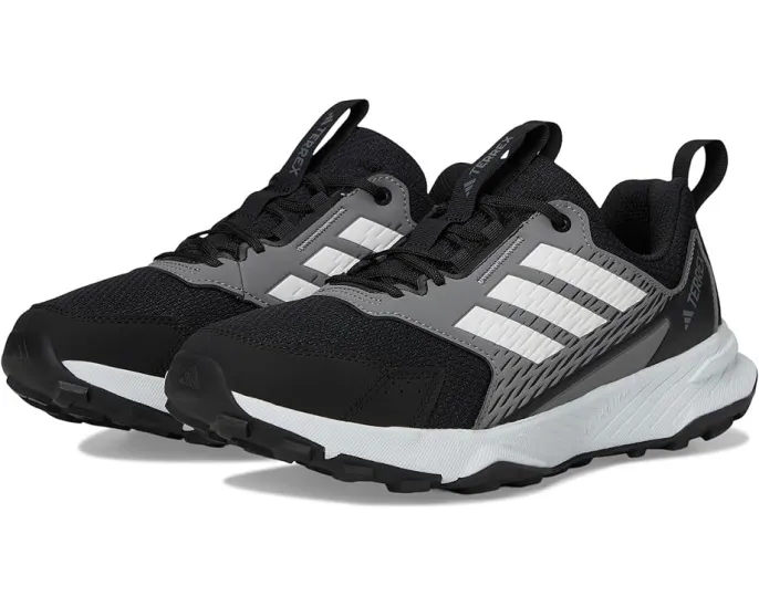 Трейловые кроссовки Adidas Terrex Tracefinder 2 для бега