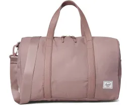 Дорожная сумка Herschel Supply Co. Novel Carry-On Duffel из переработанных материалов