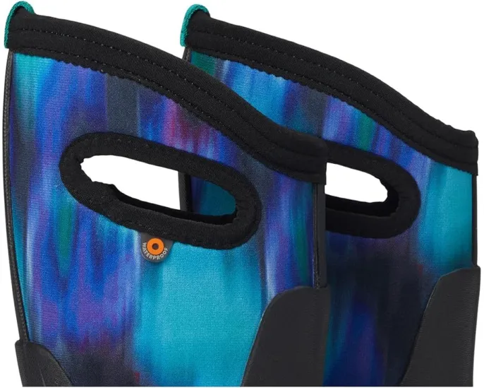 Детские зимние сапоги Bogs Kids Classic Seamless с принтом северное сияние