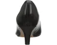 Лодочки Linvale Jerica с закрытым мысом и мягкой стелькой Clarks