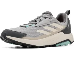 Треккинговые ботинки Adidas Terrex Anylander с подошвой Traxion и амортизацией