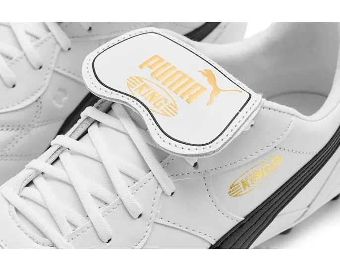 Бутсы PUMA King Top Firm AG из мягкой телячьей кожи с язычком-клапаном
