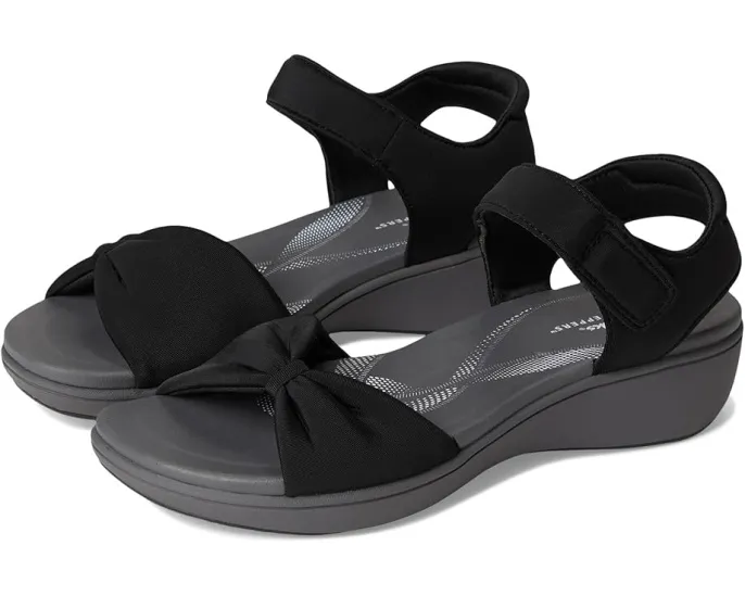 Сандалии Clarks Breeze Rae Sara из мягкого нубука на платформе