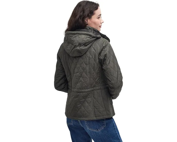 Стеганая куртка Millfire Quilt с отстегивающимся капюшоном от Barbour