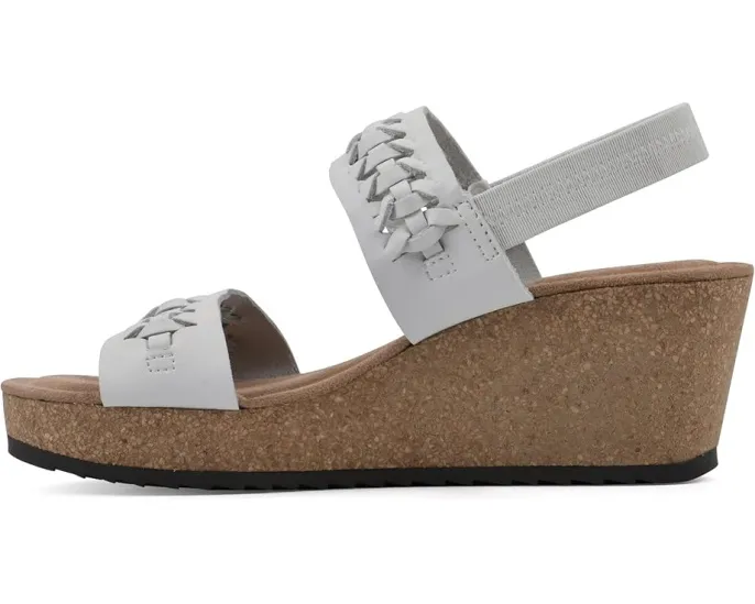 Сандалии White Mountain Pretreat на клиновидном каблуке с плетеными ремешками