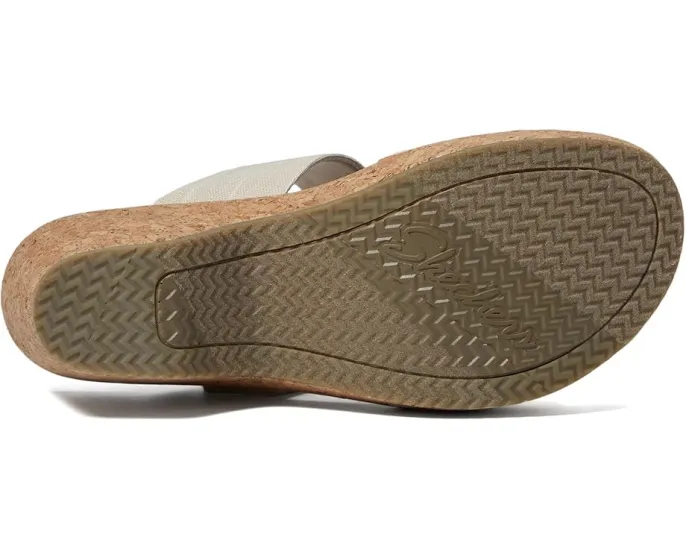 Сандалии Skechers Brystol с регулируемой пряжкой и стелькой Luxe Foam