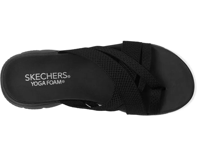 Сандалии Skechers Summits Fantasy Walk с технологией Hands Free Slip Ins и стелькой Yoga Foam