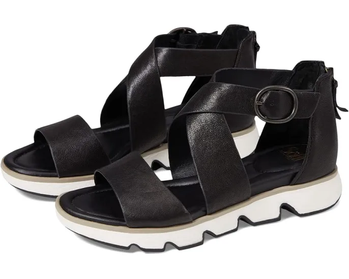 Босоножки Sofft Mackenna с арочной поддержкой и регулируемой пряжкой