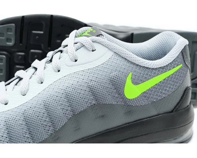 Кроссовки Nike Kids Air Max Invigor с амортизацией Max Air и сетчатым верхом