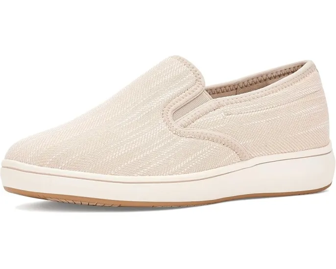 Слипоны Clarks Breezesky Zoe с текстильным верхом и стелькой Cushion Soft