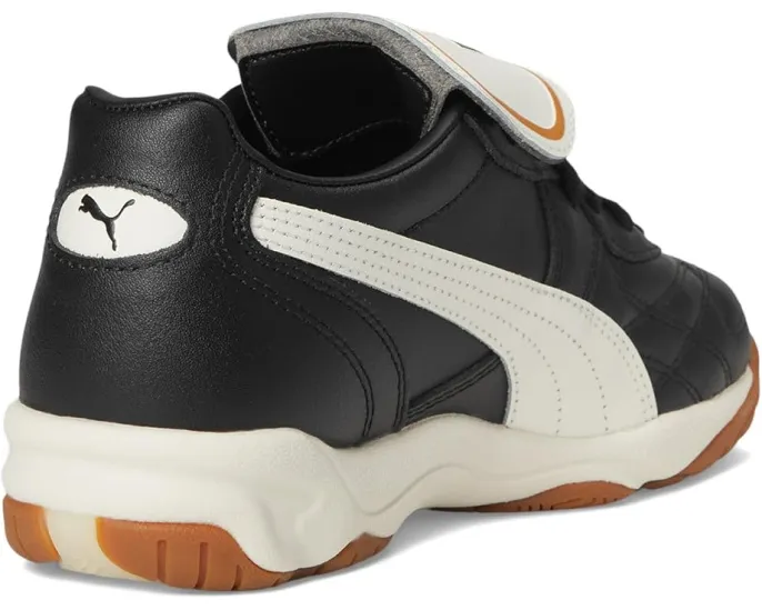 Кроссовки PUMA King Indoor для футзала с кожаным верхом и съемным язычком
