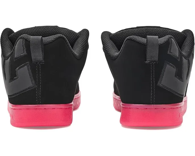 Кроссовки DC Court Graffik Le из кожи с мягкой подкладкой