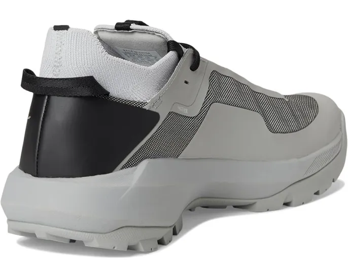 Кроссовки Vertex Alpine с цельным мыском и подошвой Vibram MegaGrip