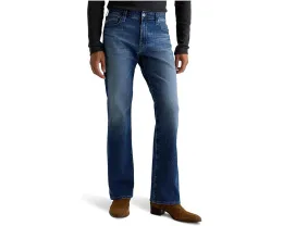 Джинсы AG Jeans Clint Classic с клешем
