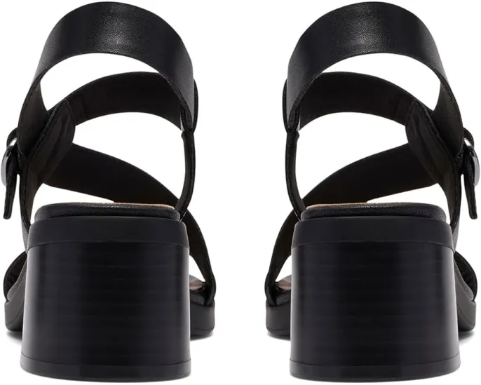 Сандалии Jaylan Sol Clarks на квадратном каблуке с ремешками и стелькой Ultimate Comfort