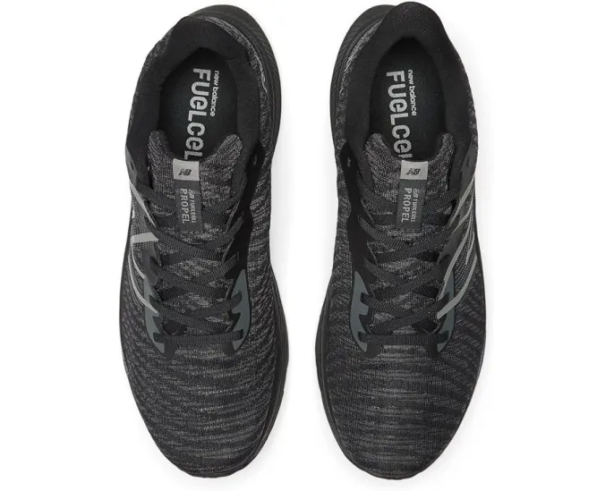 New Balance кроссовки FuelCell Propel v4 для бега